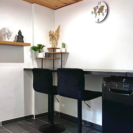 L'Oranger - Magnifique Studio Independant Sur Mougins Avec Jacuzzi Prive - Parking - Climatisation Exterior foto